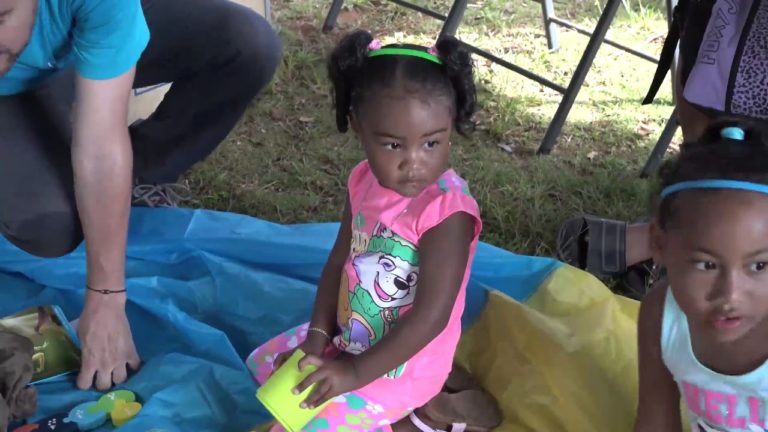 Hurricane-hit Dominica: UN chief witnesses devastation