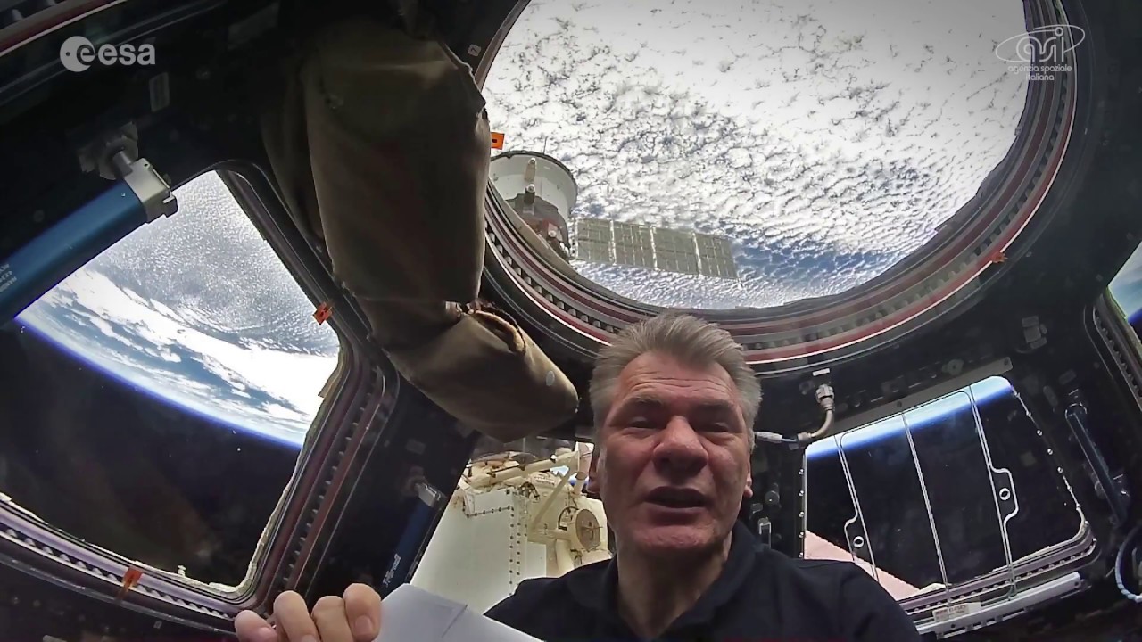 Paolo Nespoli reads Emily Dickinson