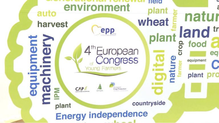 Give young farmers a better chance to fight desertification