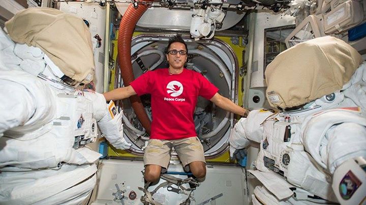 Up early? So are NASA astronauts Randy Bresnik and Joe Acaba…