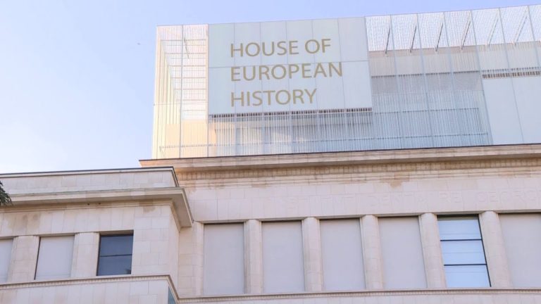 Lessons from history: preventing the rise of undemocratic and extremis…