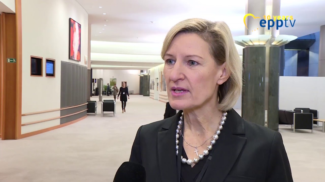 Improving contract law for digital content and copyright law for broad…