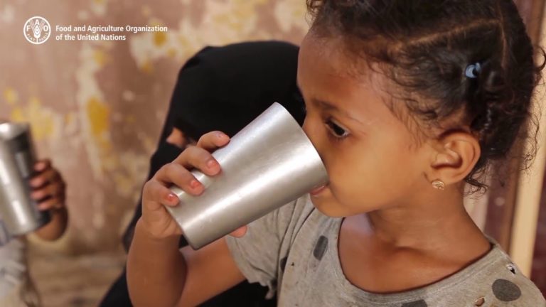 Health professionals can help combat antimicrobial resistance