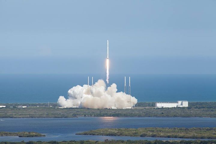 Want to feel the rumble of the next SpaceX  #Dragon cargo la…