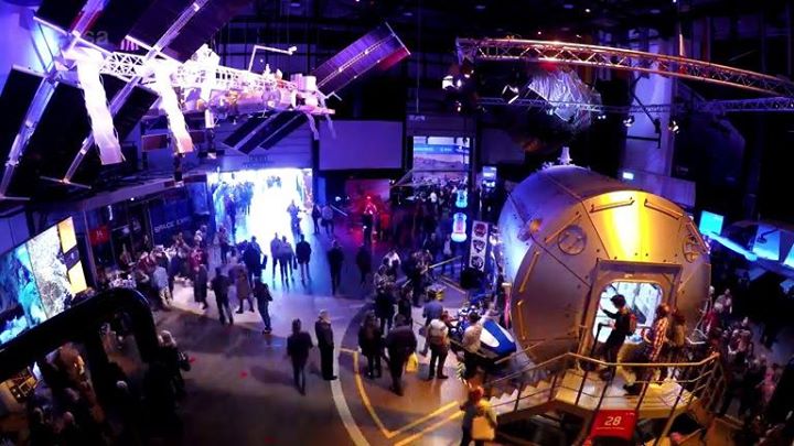 More than 8 400 visitors attended this year’s Open Day at ESA’s technical heart …