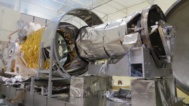 Wind satellite vacuum packed