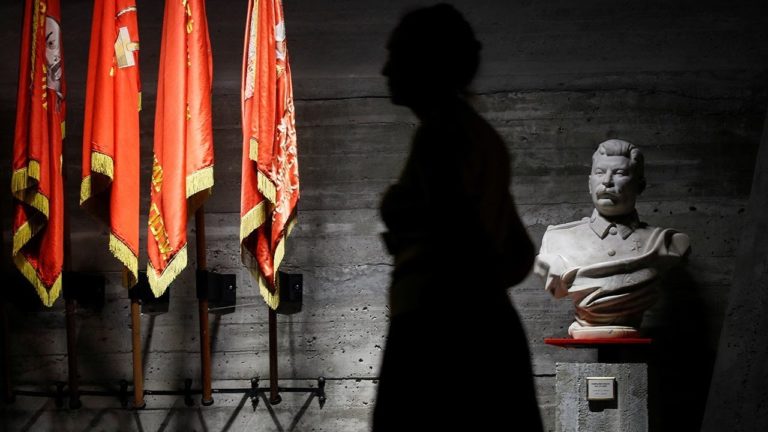 ‘The Marshall Plan: Dawn of the Cold War’ by Benn Steil