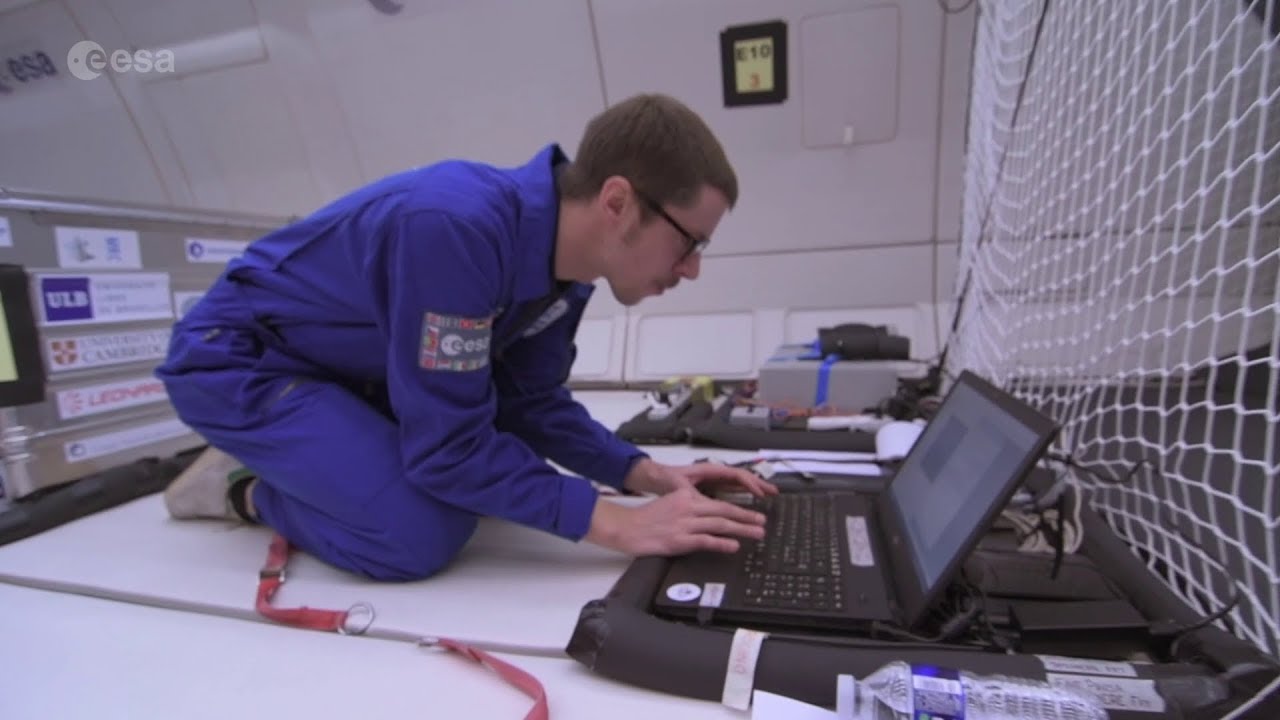 Fly Your Thesis! 2017 – PACMAN