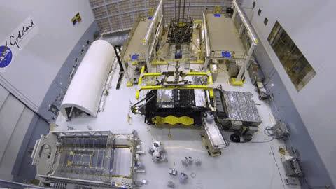 What is the best way to move an ~14,000-lb (~6,350-kg) teles…