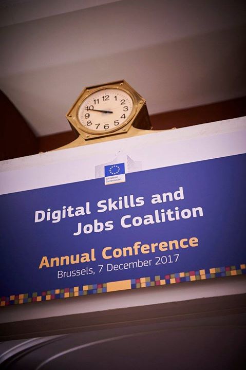 What is the EU doing to boost  #digitalskills in Europe? And…