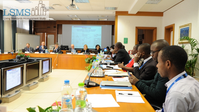 C4D2-Training: Working with regional statistics training centers to improve household surveys in Africa