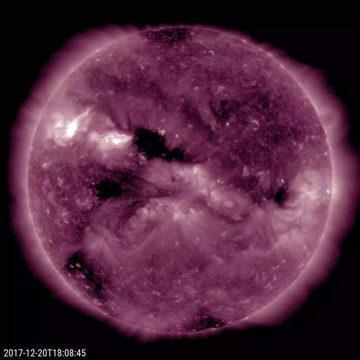 Do you see the rotate into view in this video of the Sun? Th…