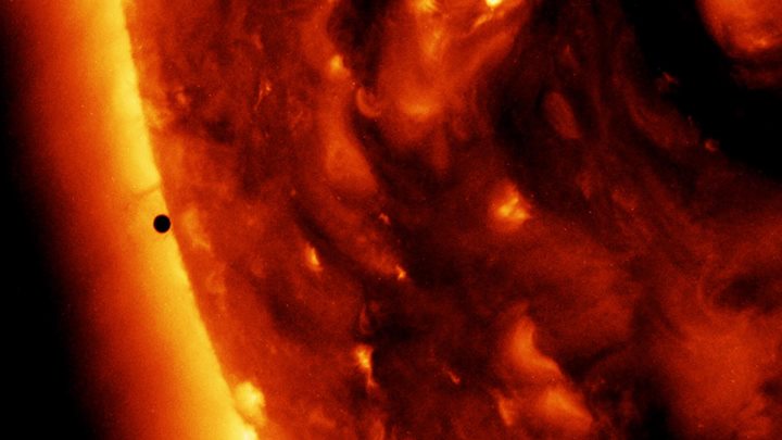 Like humans, our Sun loses mass as it ages, weakening its gr…
