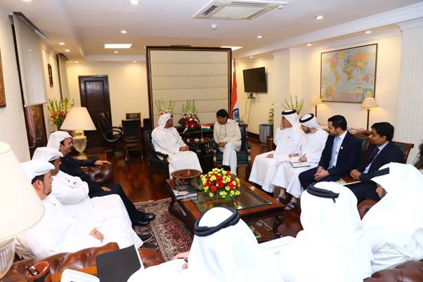 High Level UAE Delegation Meets Minister of Commerce & Industry