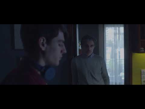 Party Animal: un scurtmetraj #EUandME, regizat de Yorgos Zois