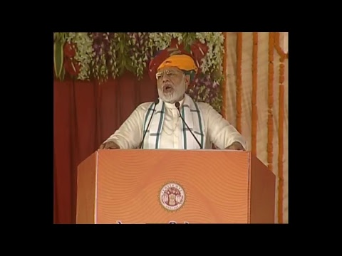 PM Modi unveils plaque to mark the dedication of Mohanpura Irrigation & other projects to the Nation