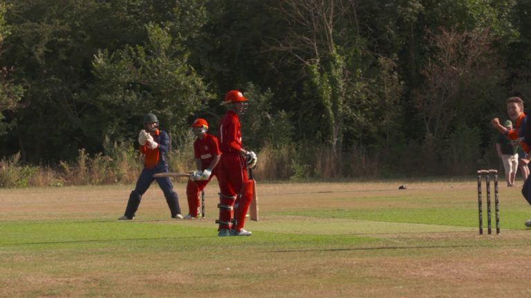 U19CWCQ Europe Div 2: Sharp catching by Netherlands wicket-keeper K van …