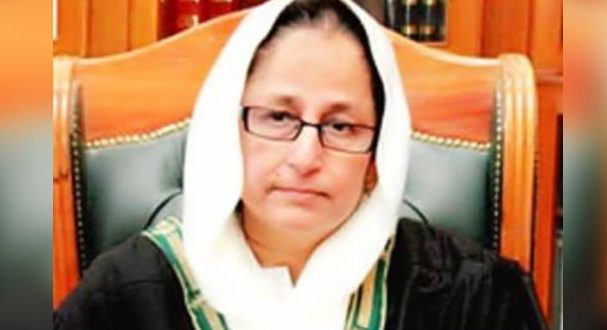 Here’s The FIRST Women In Pakistan To Have HIGH COURT CHIEF JUSTICE Post