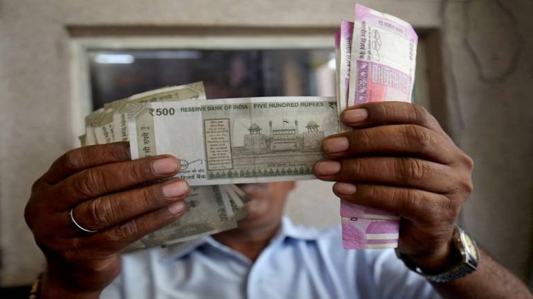Rupee appreciates by 11 paise after RBI cut repo rate