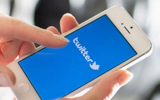 Twitter will soon start a beta program with a few thousand users to test brand-new conversation features.