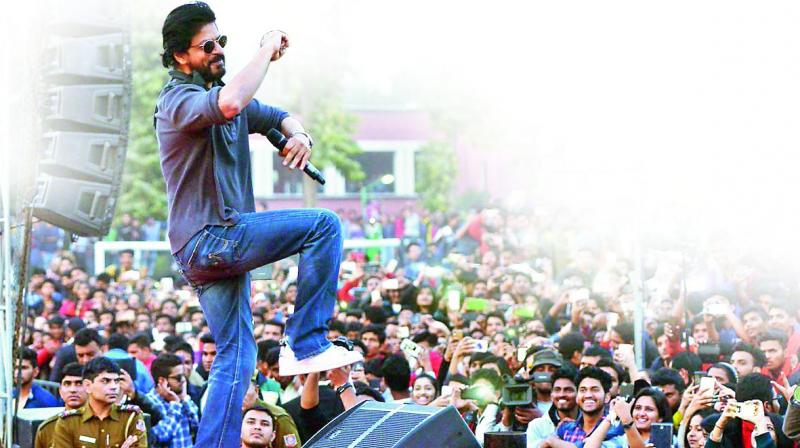 Why Shah Rukh Khan is not signing any new films???