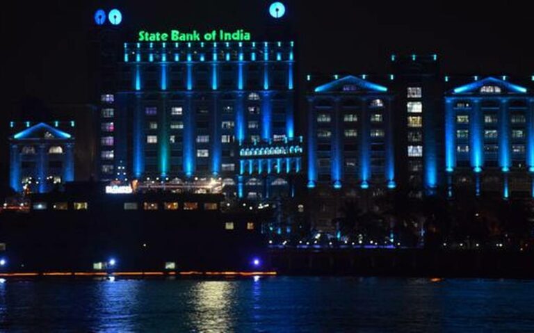 State Bank of India Lowers Its Lending Rates By 5 Basis Points